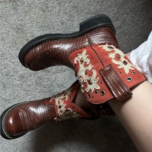 Women's Ariat Fatbaby Embroidered Western  Boots